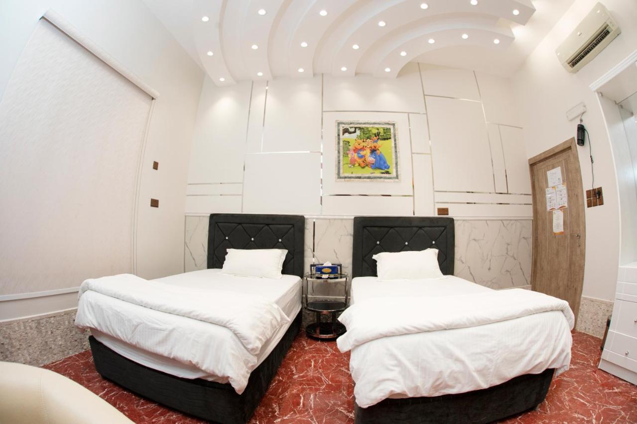 Nhar House Pensiune